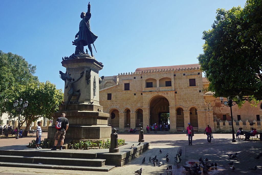 Parque Colon_Colonial Zone
