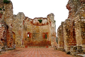 Colonial Zone Tour-Ruinas De San Francisco Colonial Zone Tour-Ruinas De San Francisco