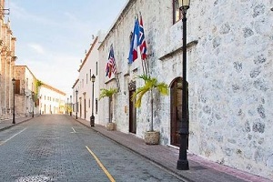 Tour of Santo Domingo-Hostal-Nicolas-de-Ovando Tour of Santo Domingo-Hostal-Nicolas-de-Ovando