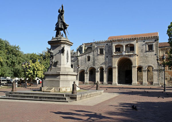 Day-tour-of-theColonial-Zone-from-La-Romana-600
