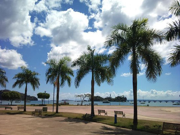 Malecon-Samana-600